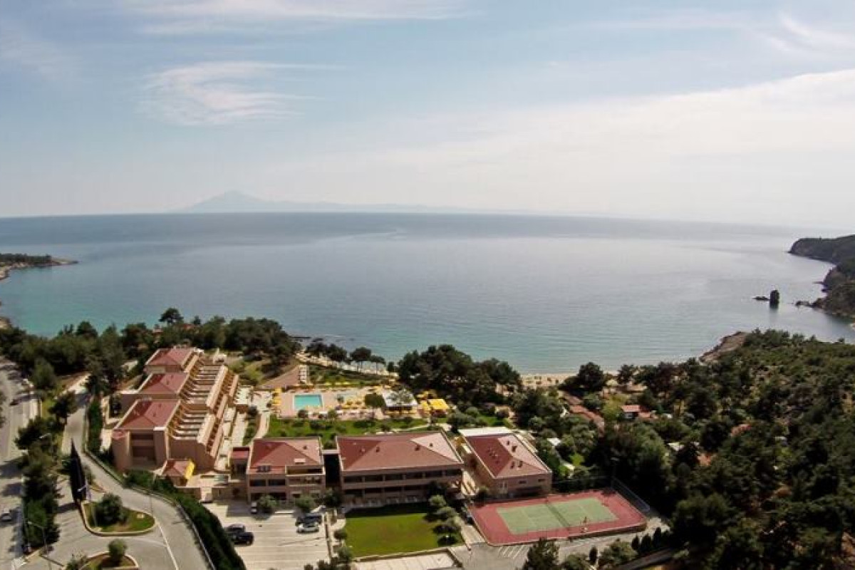 Royal Paradise Beach Resort & Spa