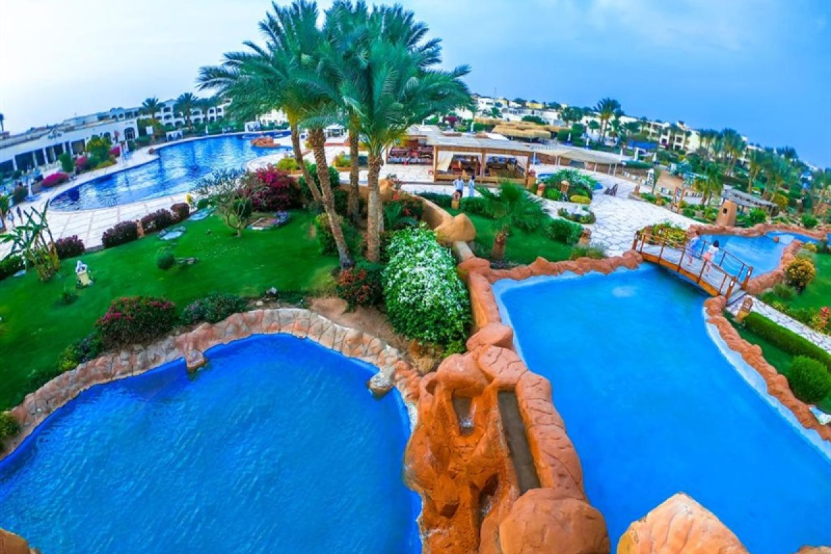 ROYAL REGENCY CLUB