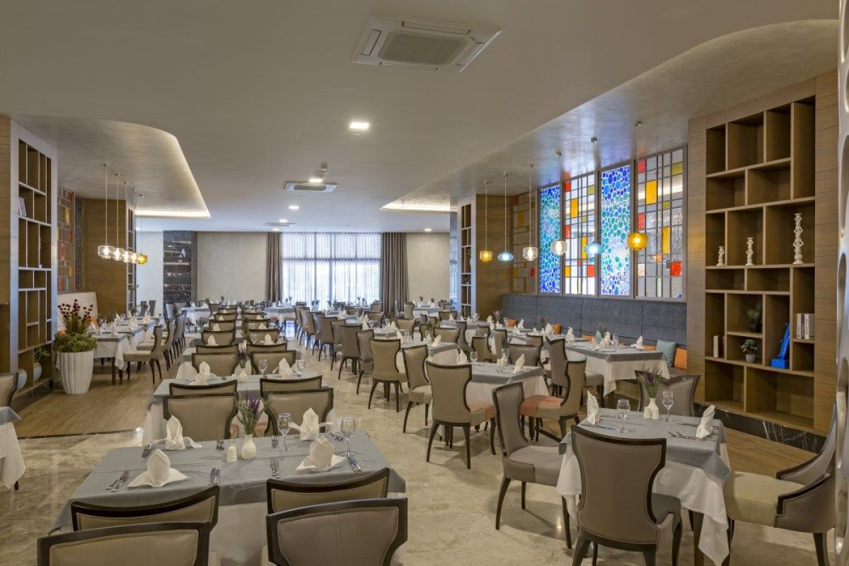 ROYAL SEGINUS HOTEL