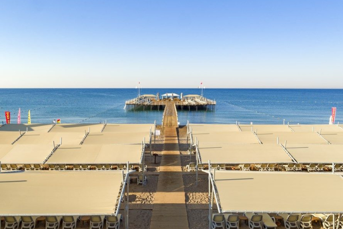 ROYAL SEGINUS HOTEL