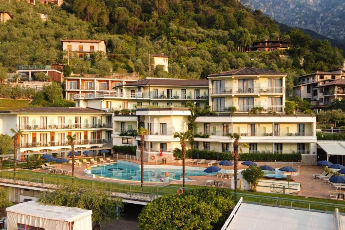 Royal Village Hotel
