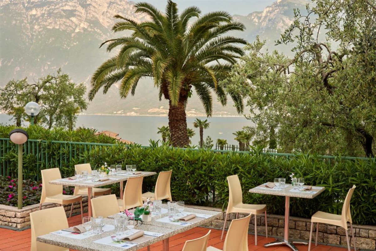 Royal Village Hotel