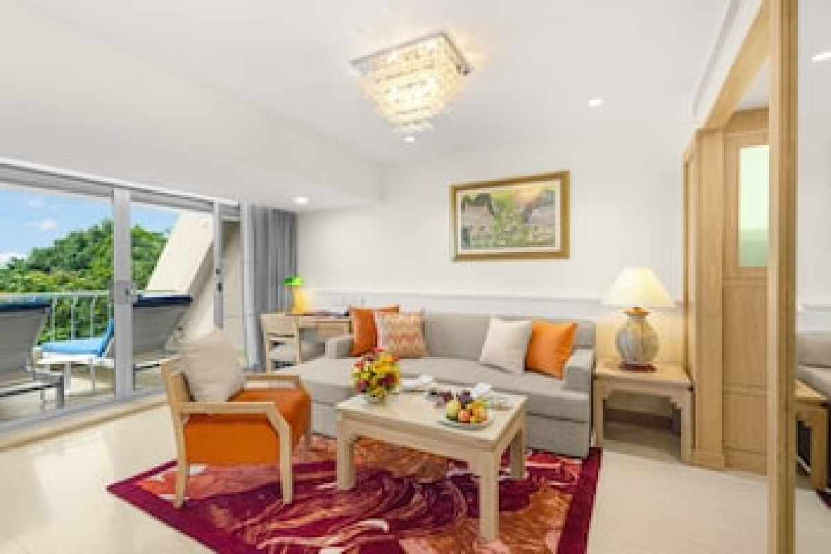 ROYAL WING SUITES & SPA