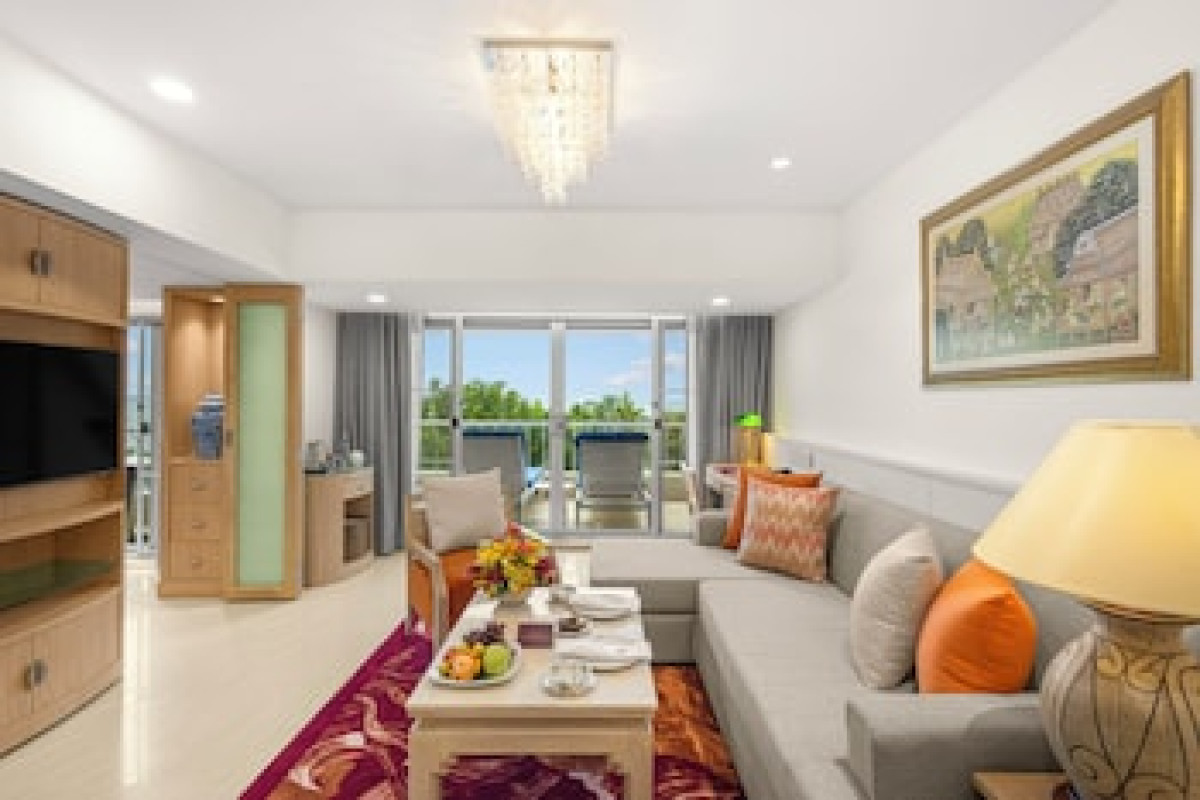 ROYAL WING SUITES & SPA
