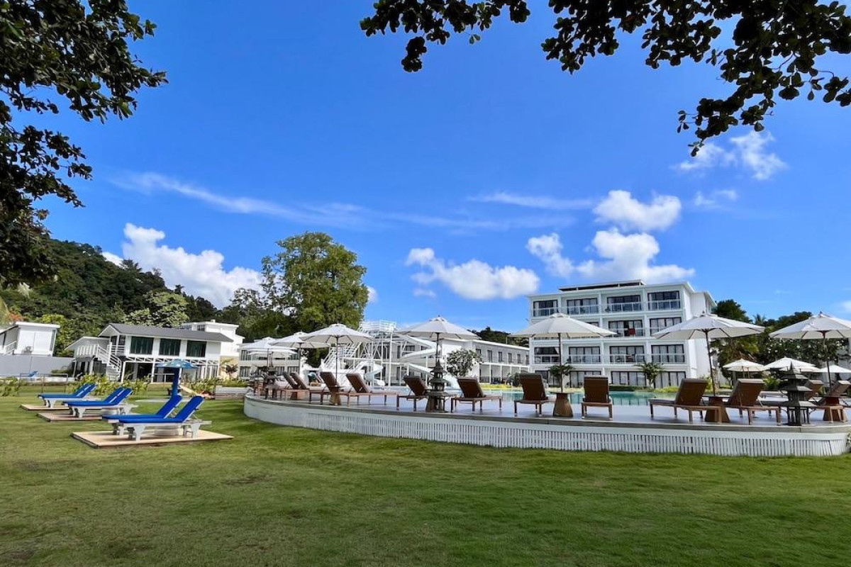 Royal Yao Yai Island Beach Resort