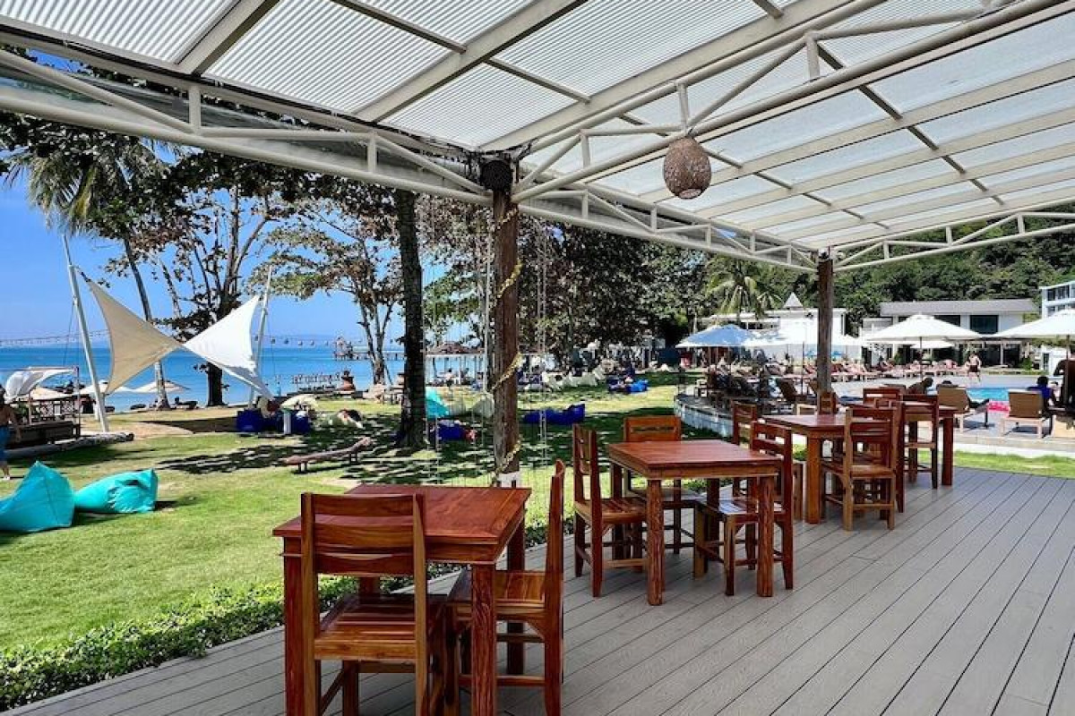 Royal Yao Yai Island Beach Resort