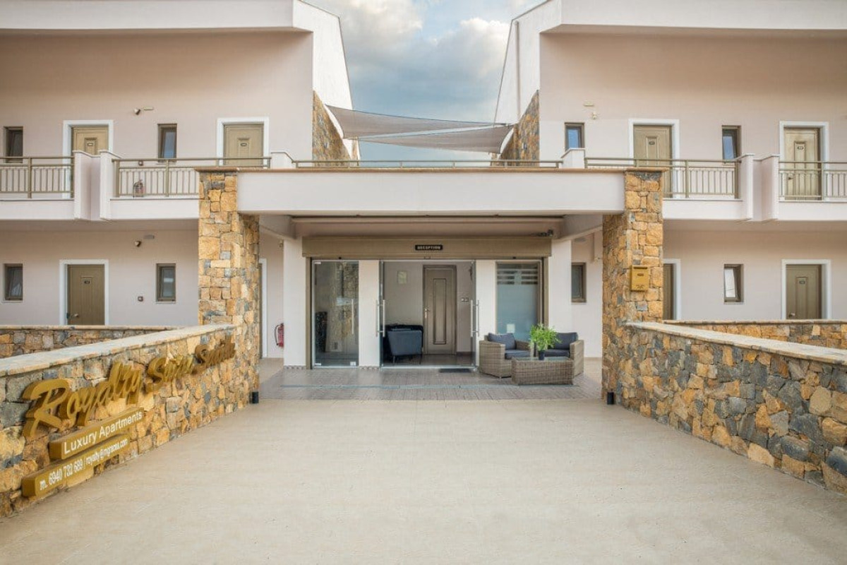 Royalty Suites Seaside Halkidiki