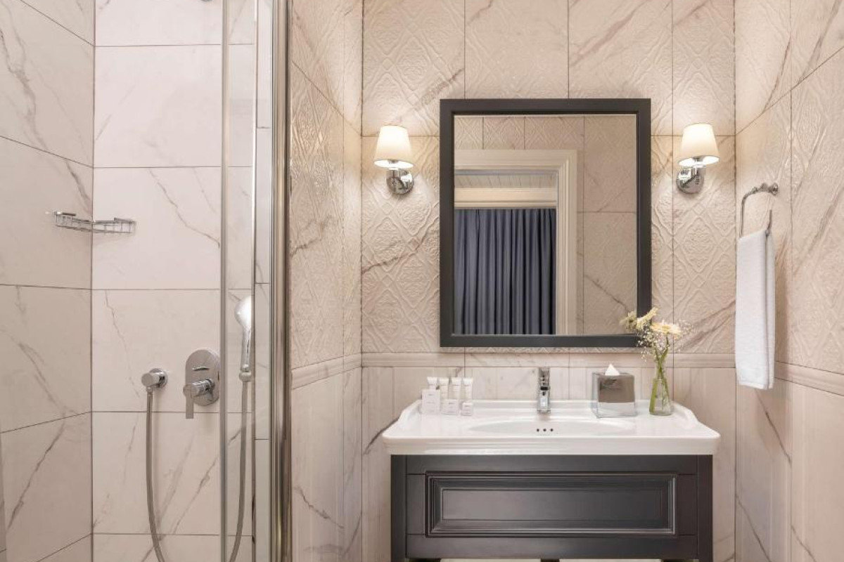ROYAN HOTEL HAGIA SOPHIA ISTANBUL