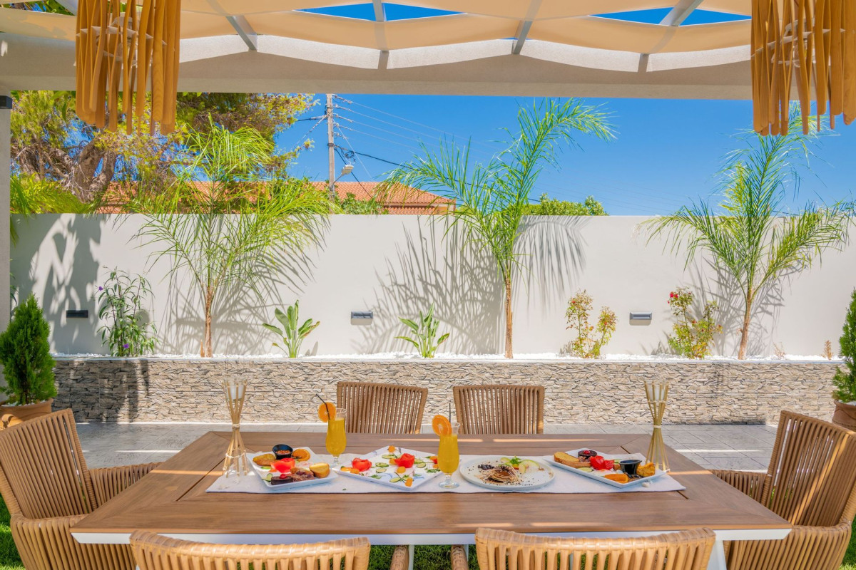 Rua Mat Villas