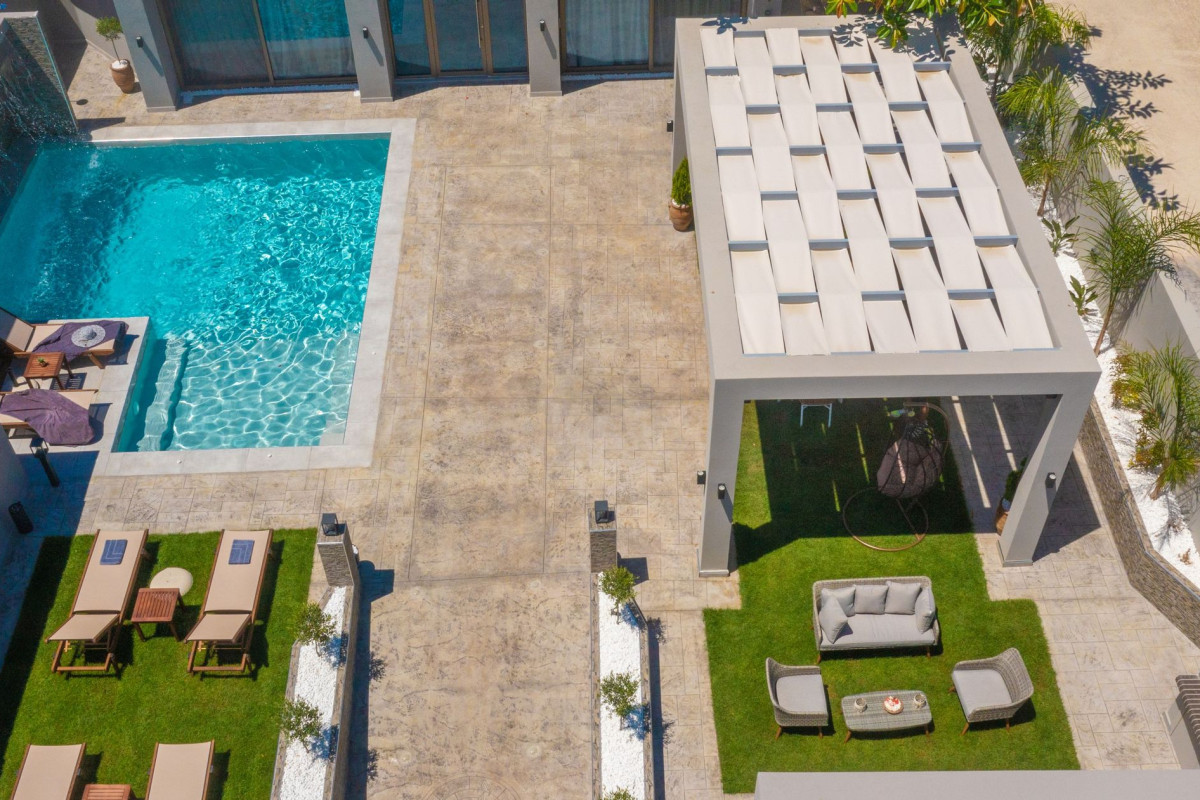 Rua Mat Villas