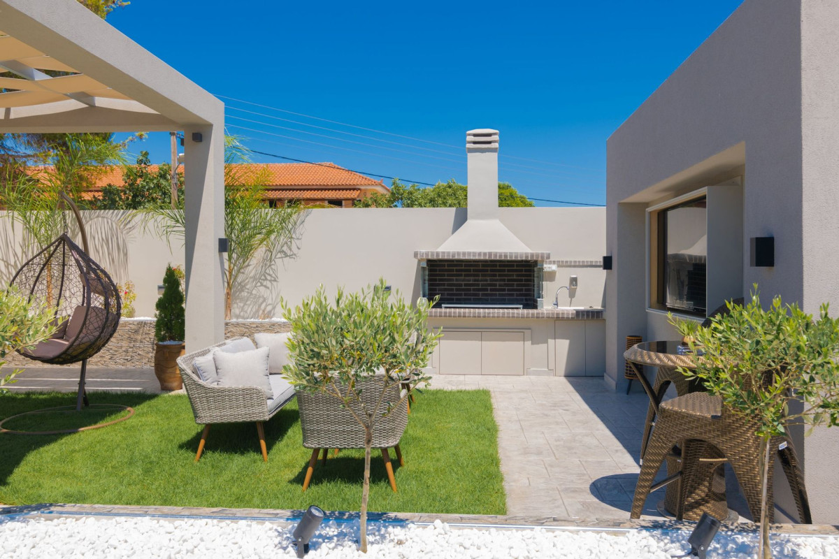 Rua Mat Villas