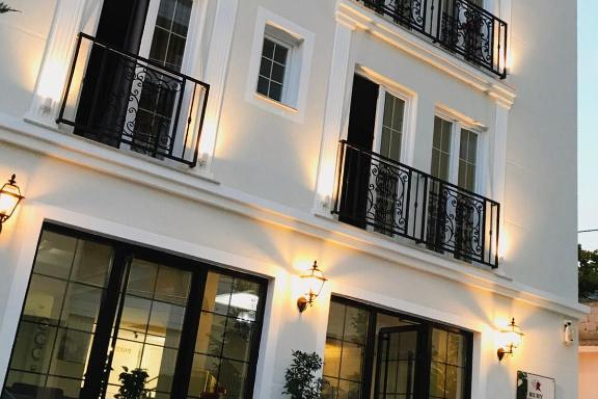Hotel Ruby Palace