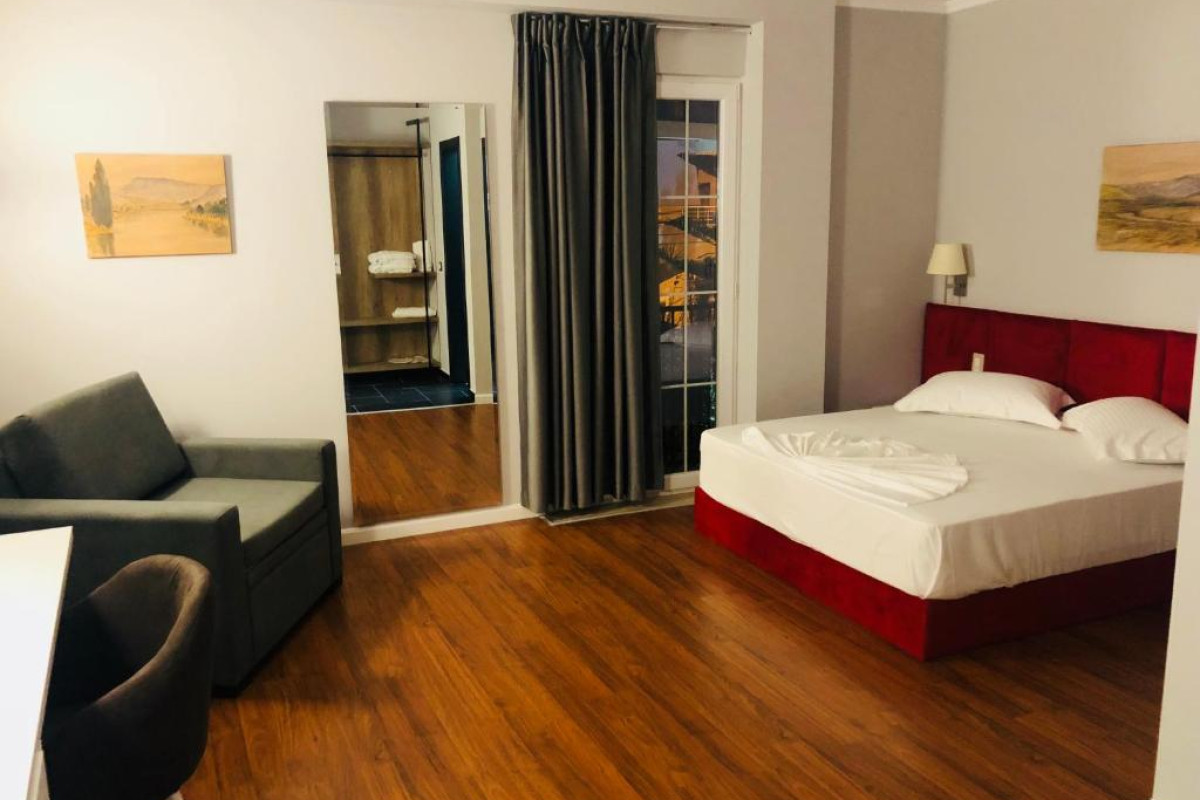 Hotel Ruby Palace