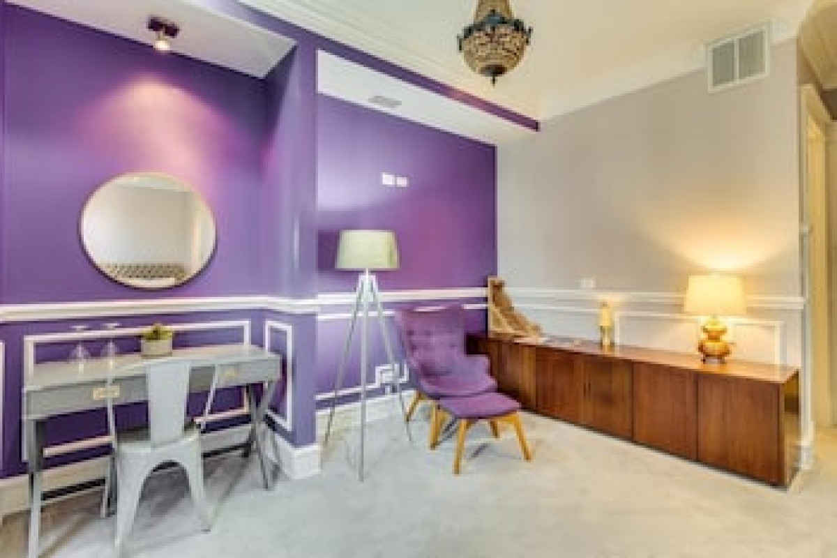RUBY ROOM