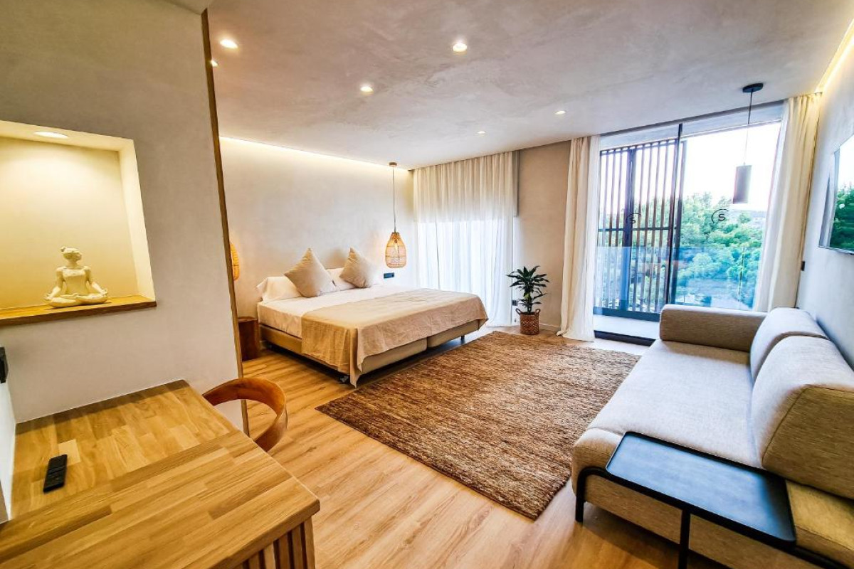 S´Estancia Suites
