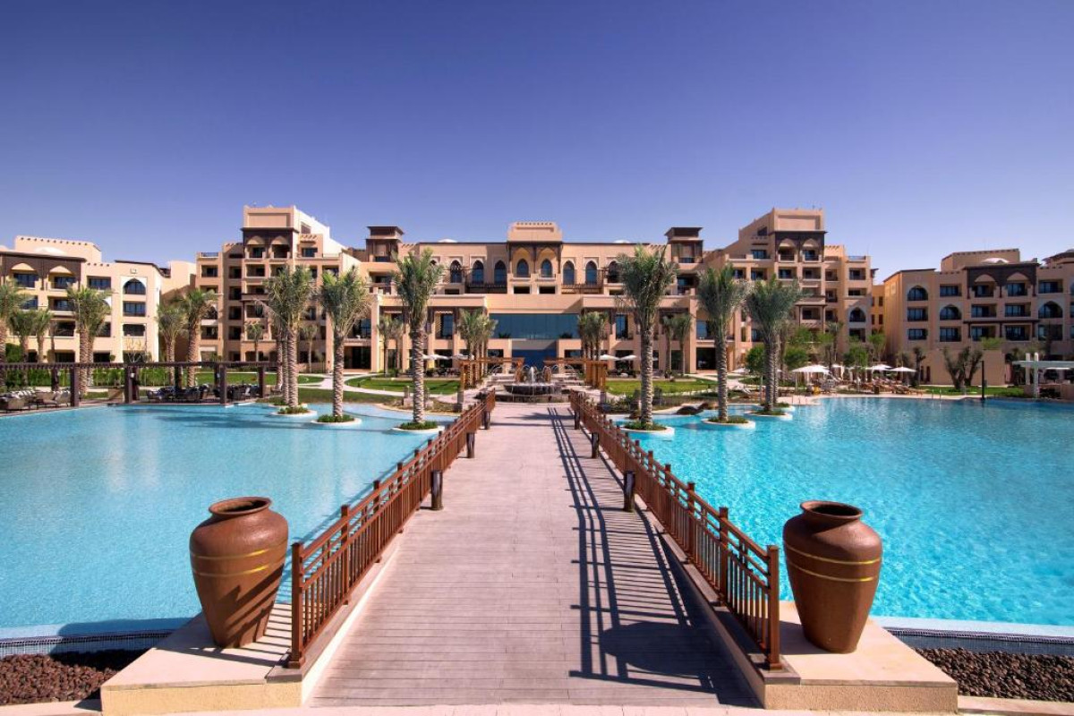 SAADIYAT ROTANA RESORT AND VILLAS