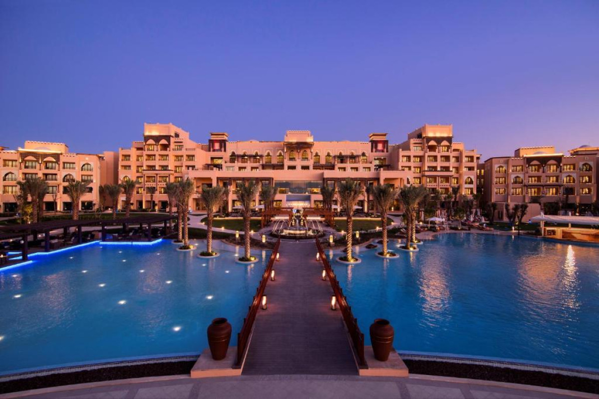 SAADIYAT ROTANA RESORT AND VILLAS