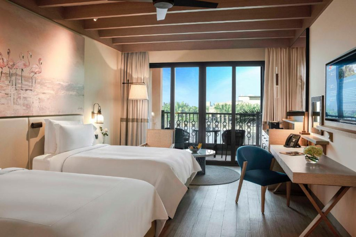 SAADIYAT ROTANA RESORT AND VILLAS