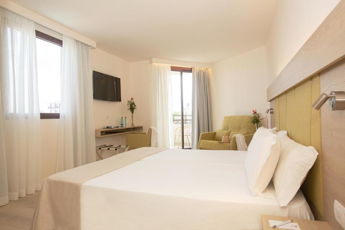 Sabina Playa Hotel Adults Only (16+)