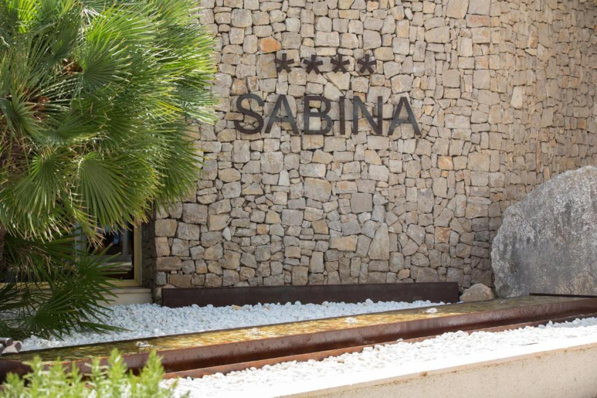 Hotel Sabina Suites
