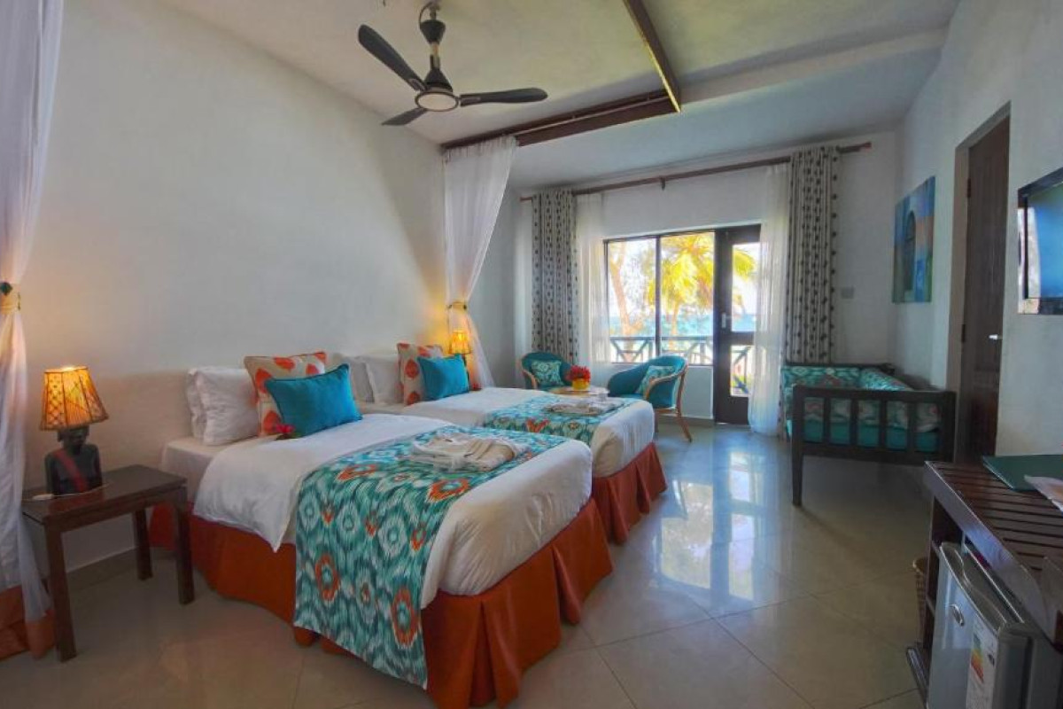 Safari Kenya si plaja Mombasa - Hotel Papillon Lagoon Reef Resort 3*