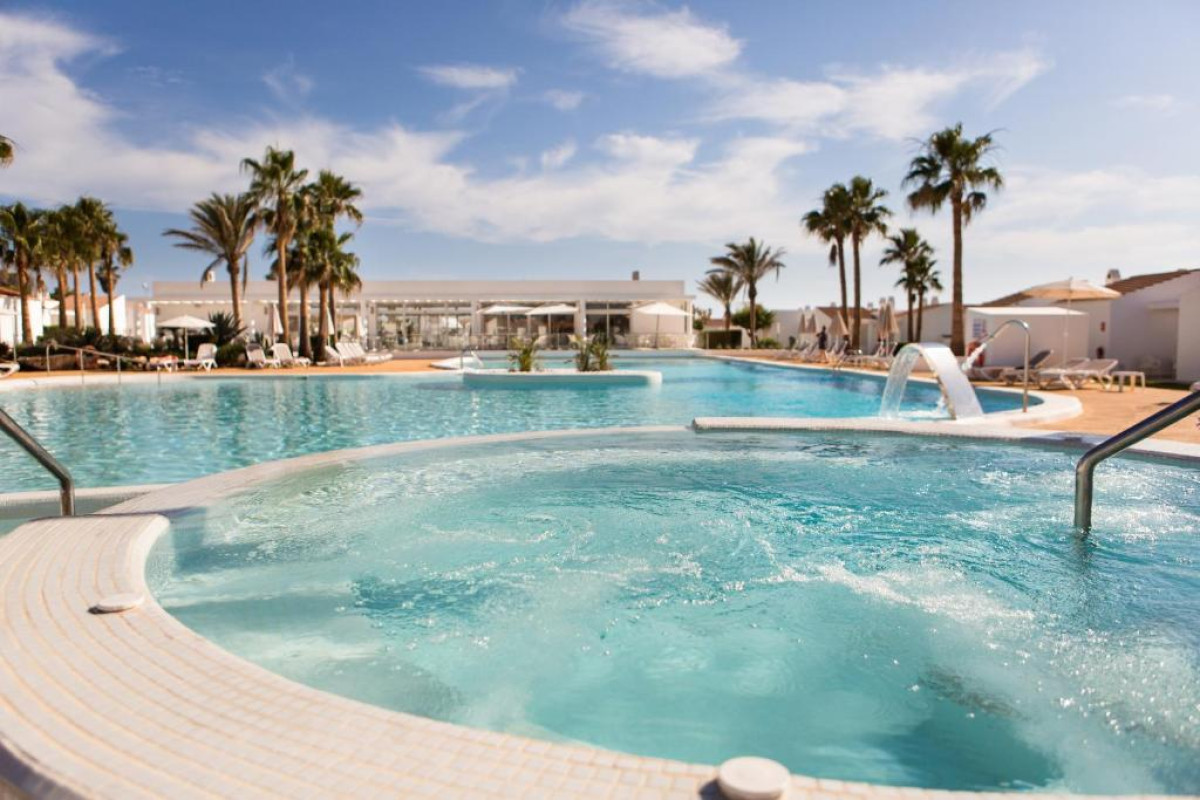 Sagitario Menorca Mar Apartments (Adults Only)