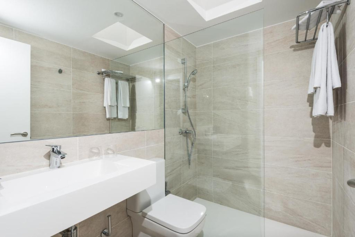 Sagitario Menorca Mar Apartments (Adults Only)