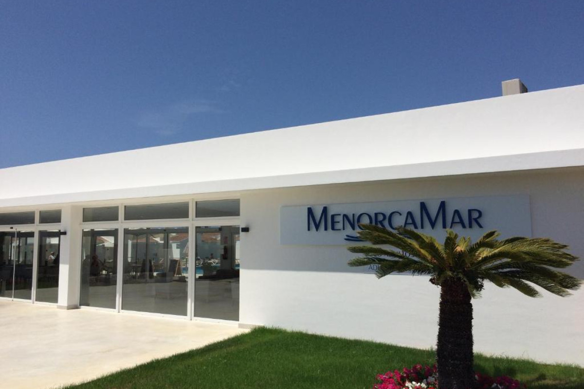Sagitario Menorca Mar Apartments (Adults Only)