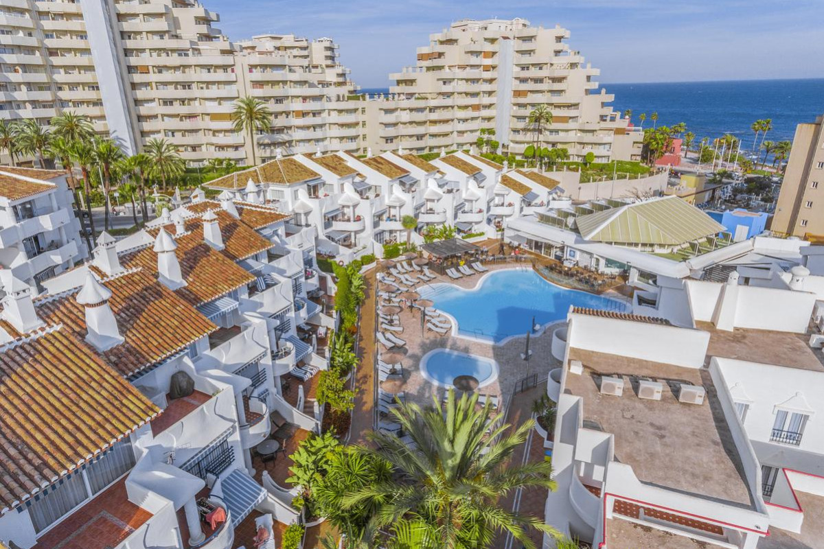 SAHARA SUNSET CLUB BY DIAMOND RESORTS