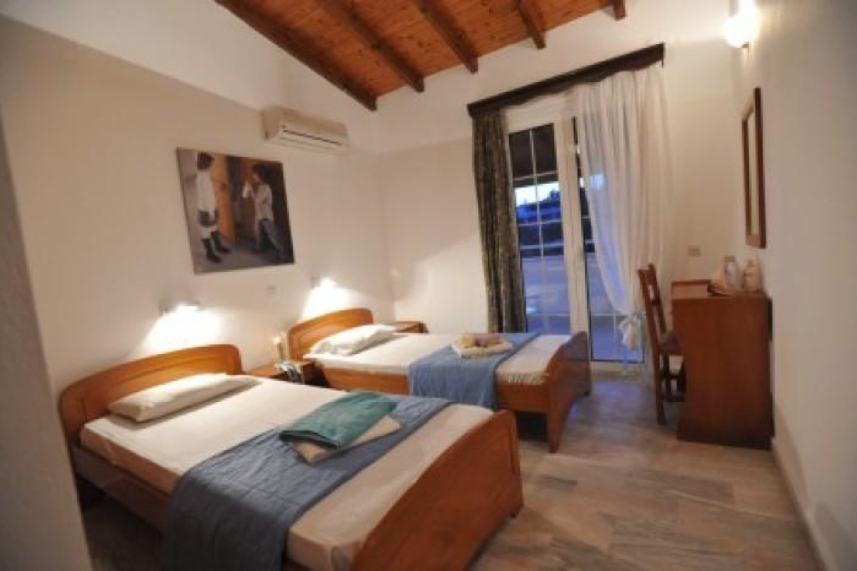 Saint Spyridon Aparthotel