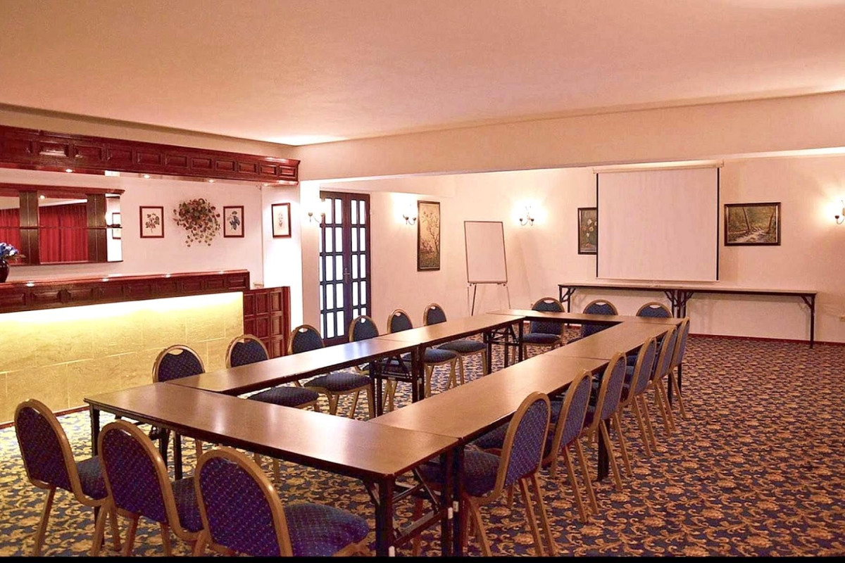 HOTEL GRAND EFE