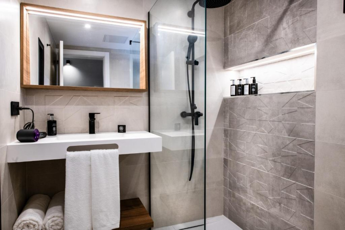 Saladar Suites Boutique