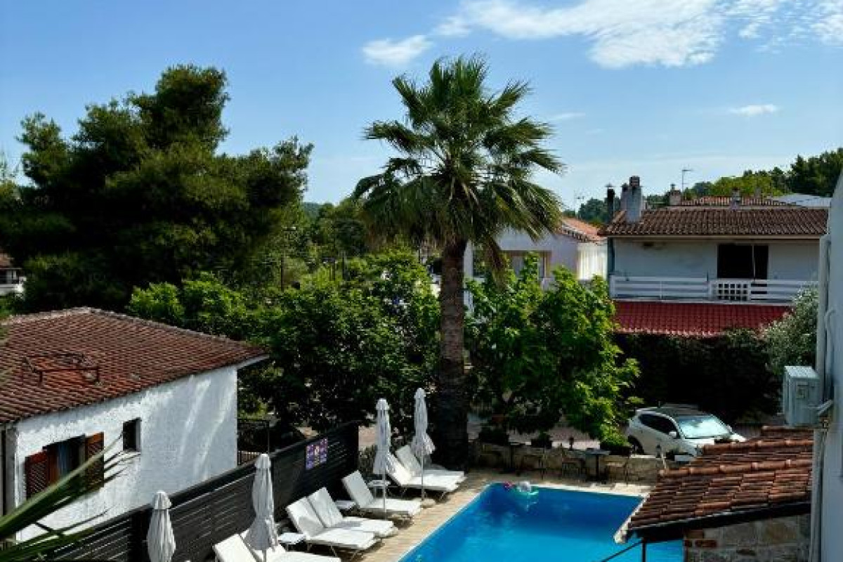 Samel Hotel