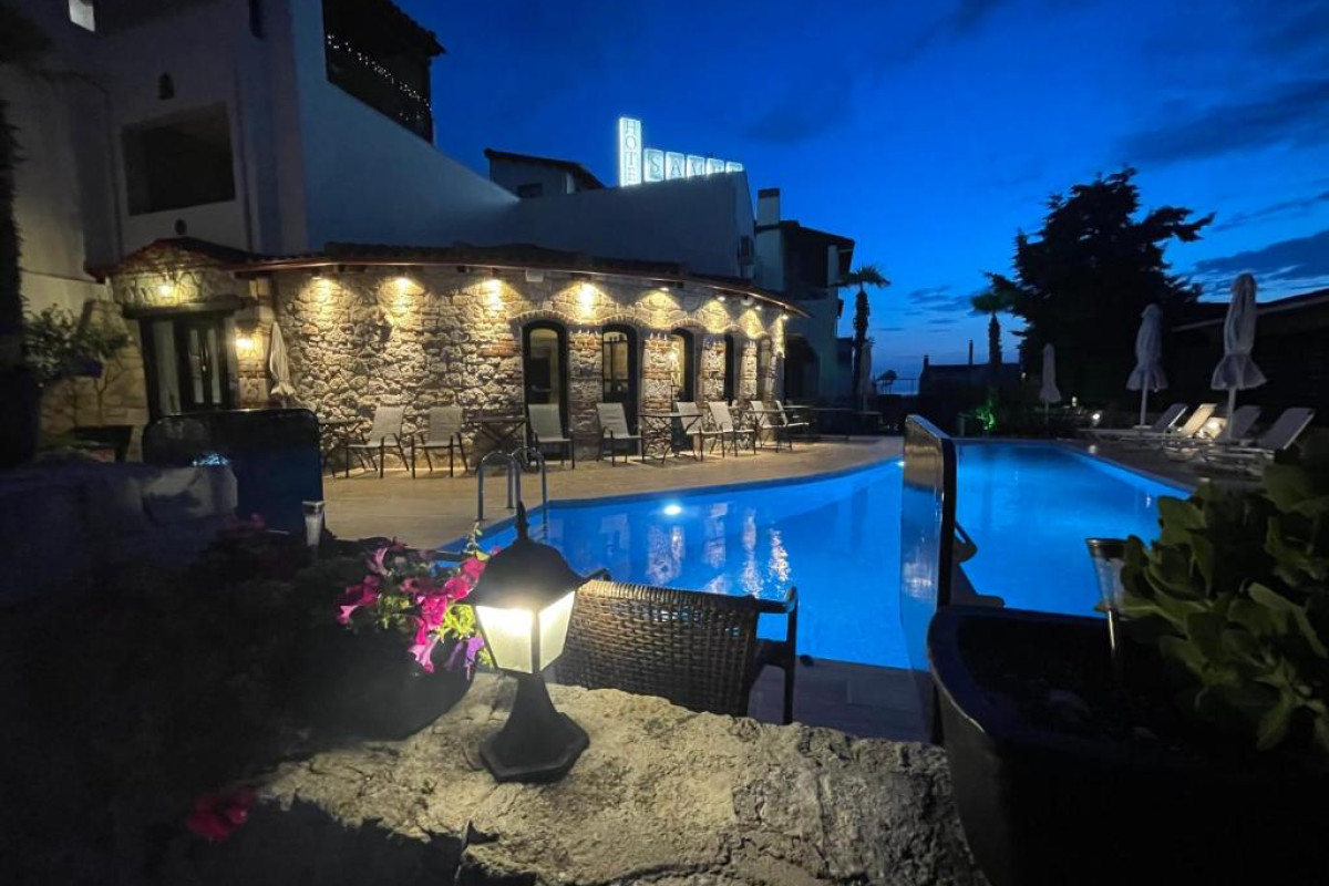 Samel Hotel