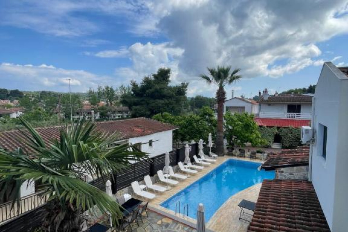 Samel Hotel