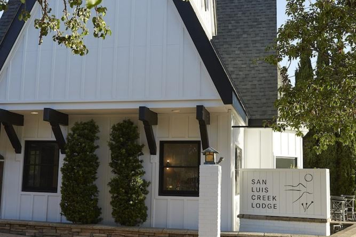San Luis Creek Lodge