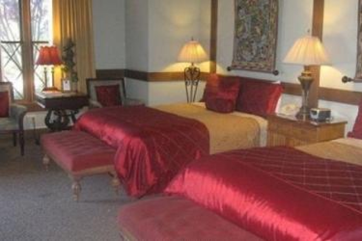 San Luis Creek Lodge