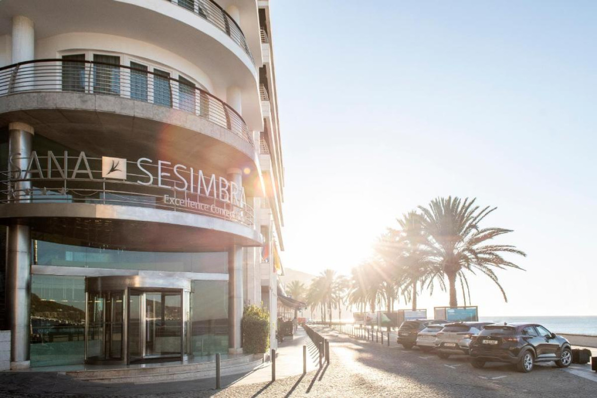 SANA SESIMBRA