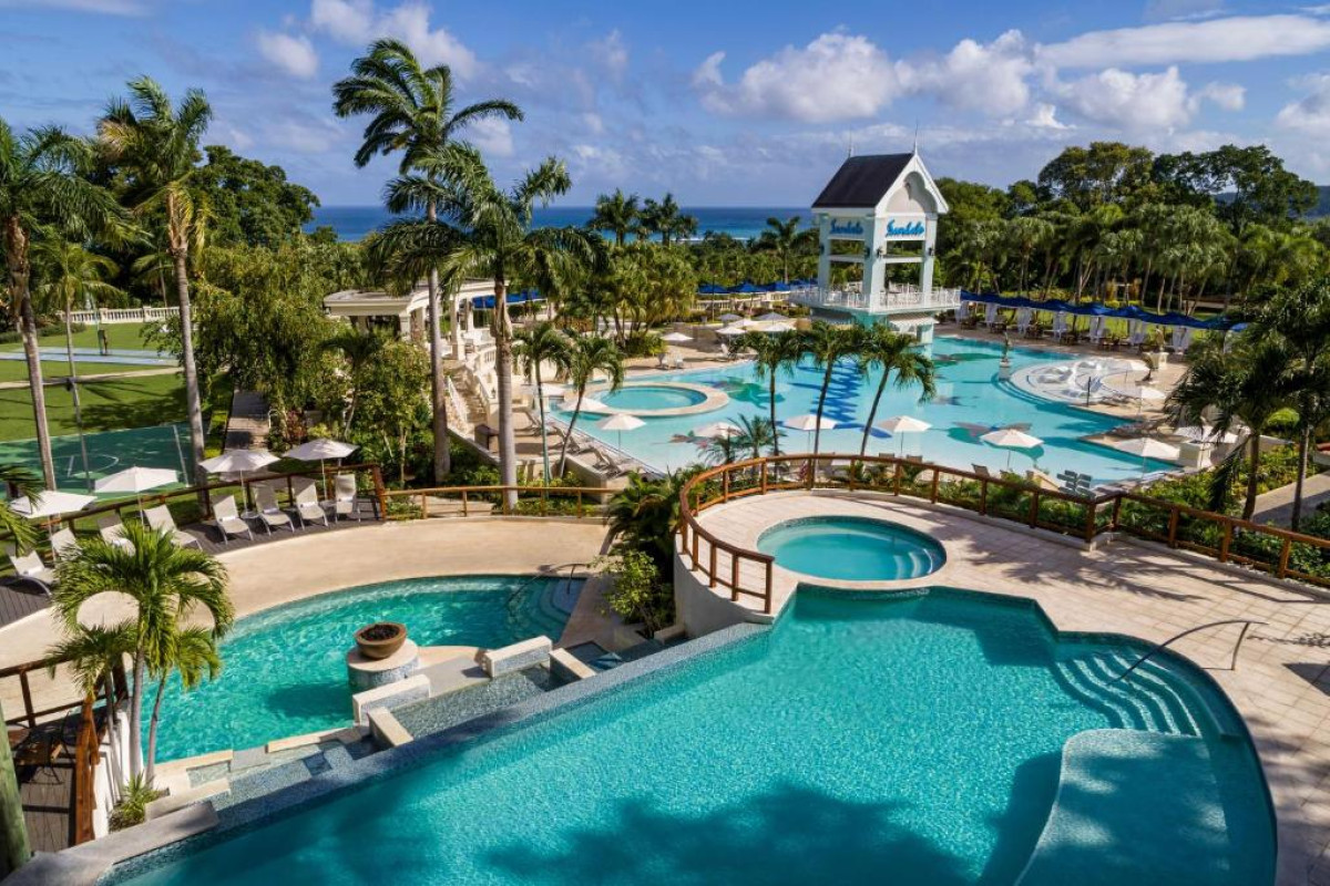 Sandals Ochi