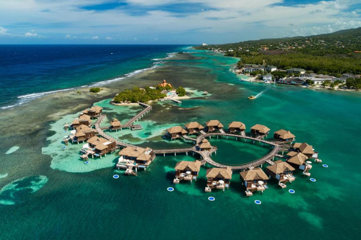 Sandals Royal Caribbean All Inclusive Resort & Private Island