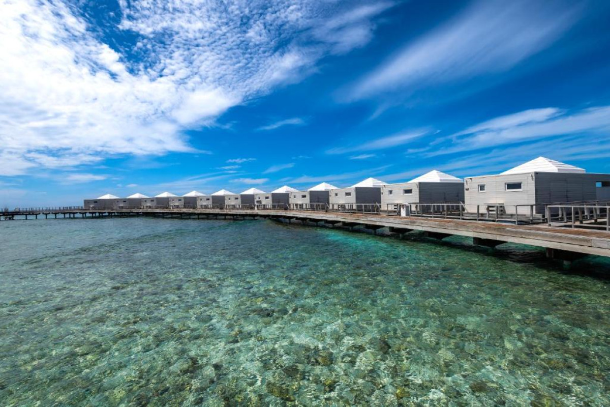 Sandies Bathala Island Resort