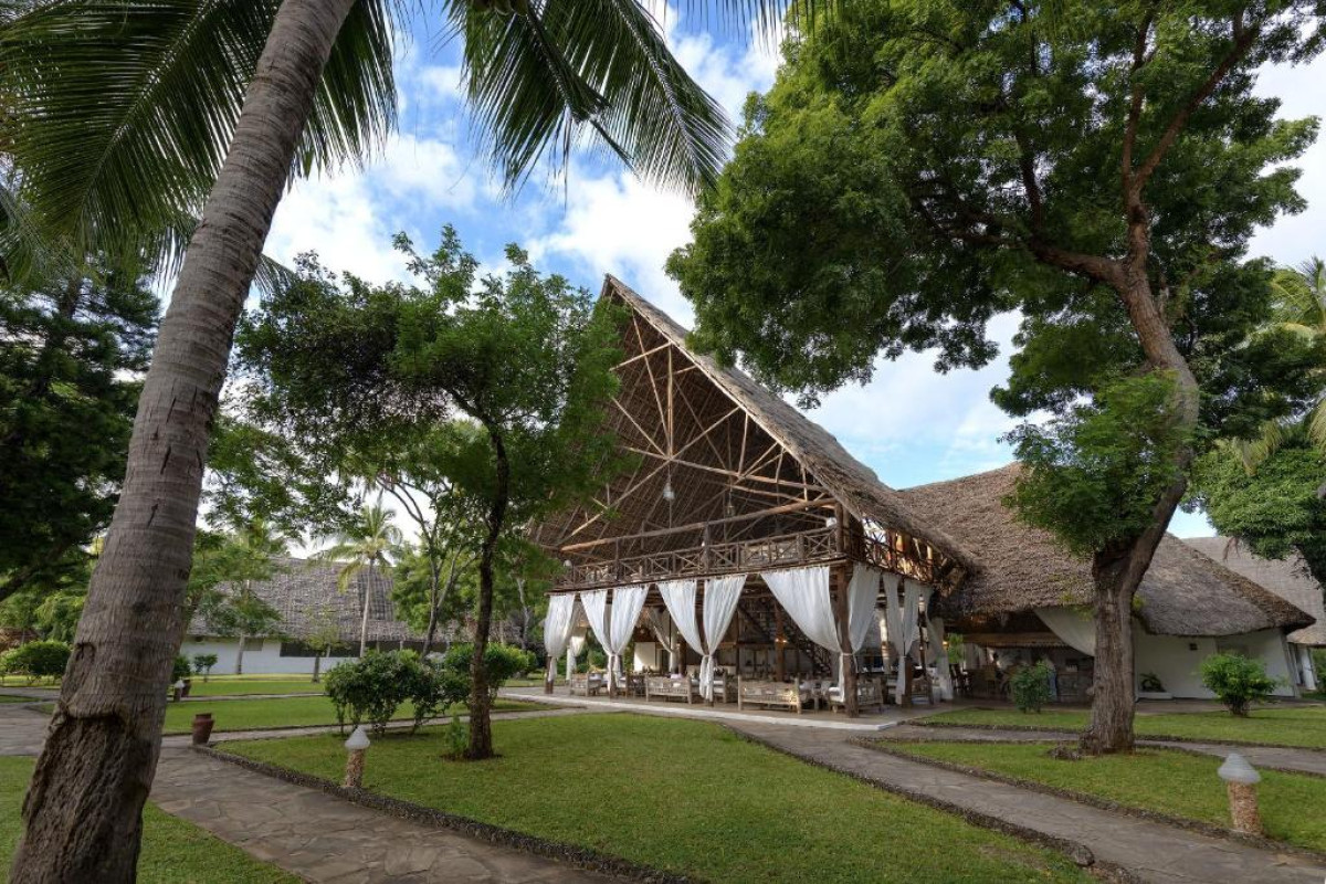 Sandies Tropical Village