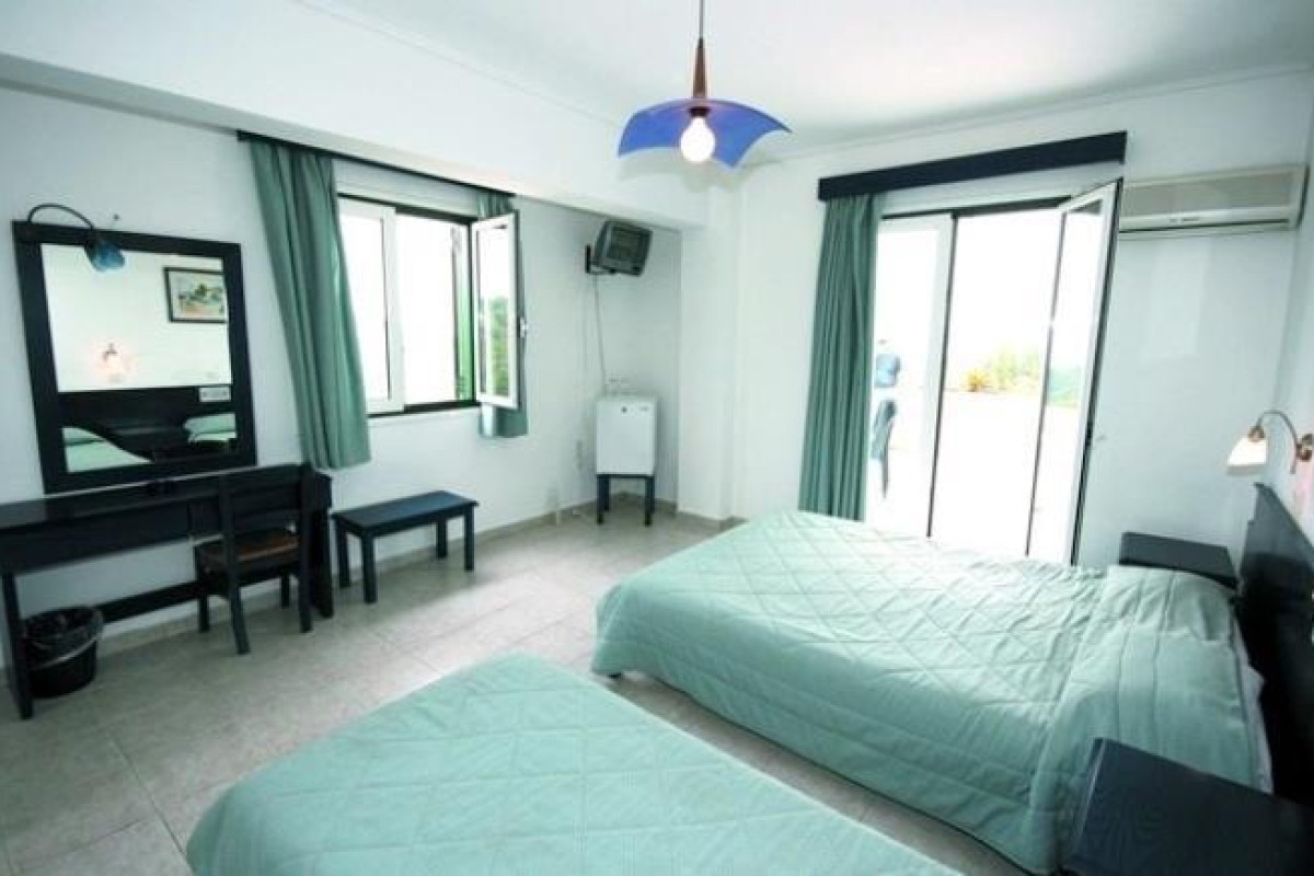 Santa Marina Hotel