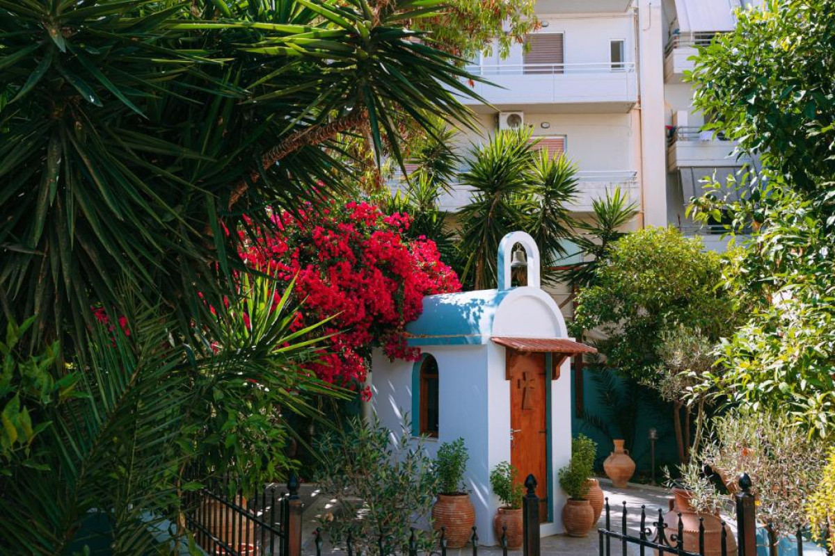 Santa Marina Unique Hotel