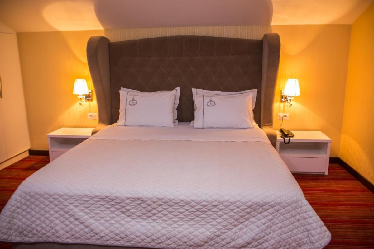 Santa Quaranta Premum Resort