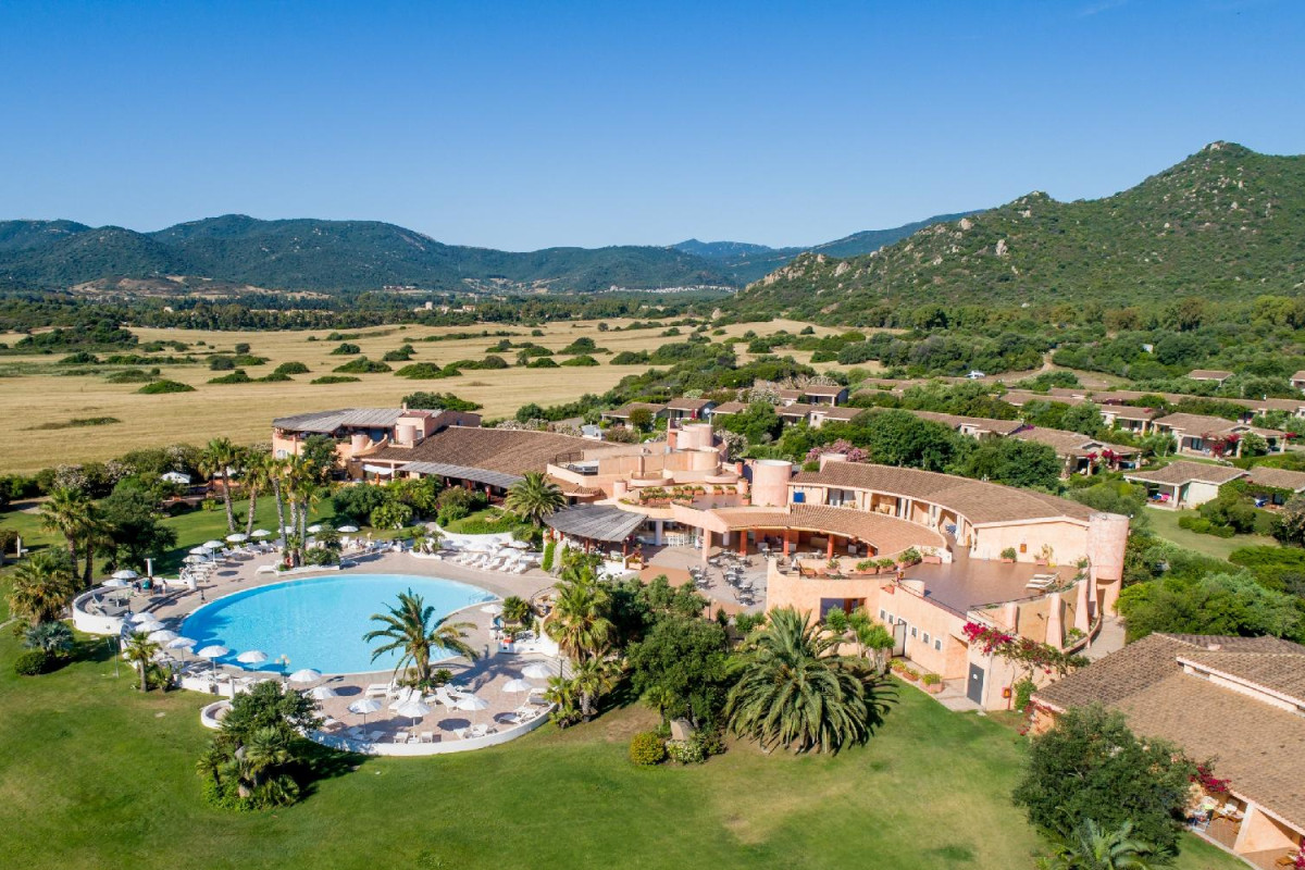 Sant'elmo Beach Hotel