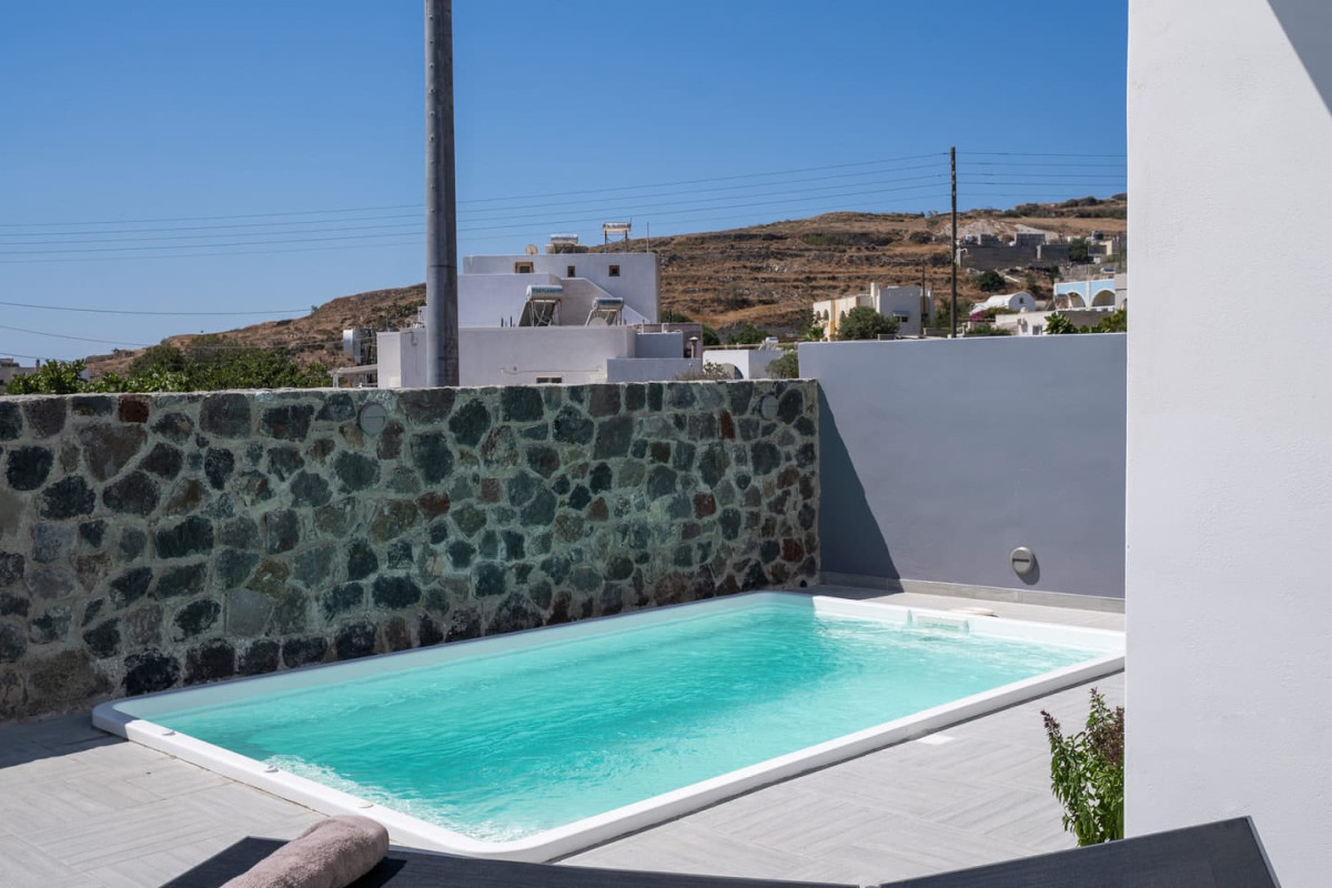 SantoRossa Luxury Villas