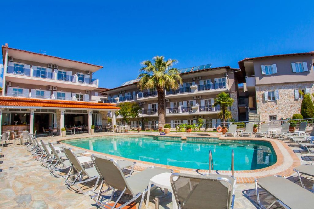 Sarantis Hotel