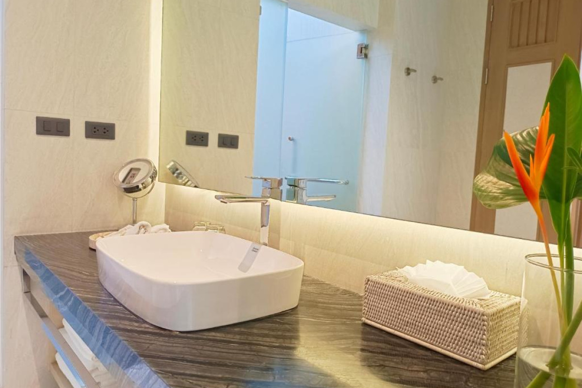 Sareeraya Villas & Suites