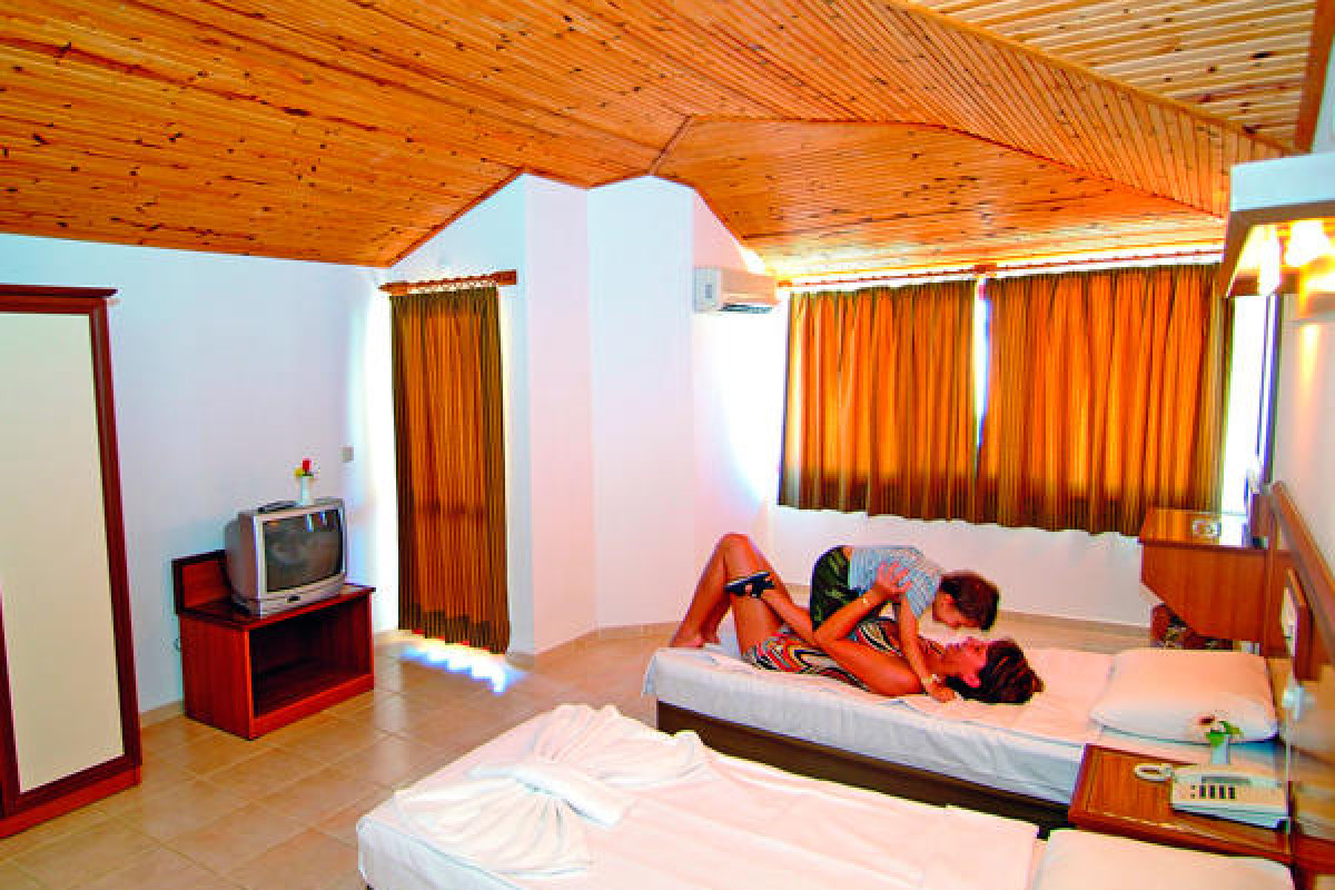 SARITAS HOTEL
